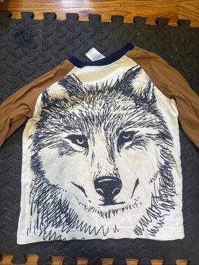 Gymboree White & Brown Wolf Raglan Long-Sleeve Tee